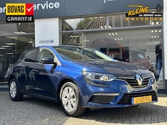 Renault Mégane - IV TCe 140 EDC Limited | All seasonbanden | Parkeersensoren achter | Navigatiesysteem | Au