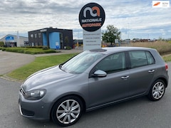 Volkswagen Golf - | 2010 | 1.6 TDI Highline BlueMotion |Volledig onderhouden