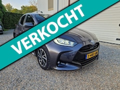 Toyota Yaris - 1.5 Hybrid Dynamic HEAD-UP.CAM.CLIMA.LED.NAVI