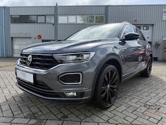 Volkswagen T-Roc - 1.5 TSI Sport Business R-Line | Afneembare Trekhaak | Adaptieve Cruisecontrol | Digitaal D