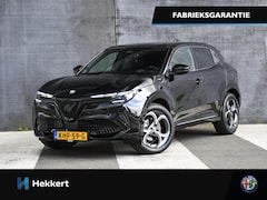 Alfa Romeo Junior - Sport Speciale 1.2 Turbo Hybrid 145pk Automaat TECHNO-PACK | 18''LM | DODE HOEK | STOELVER