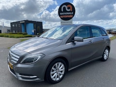 Mercedes-Benz B-klasse - 2014 * 180 CDI Edition Prestige * AUTOMAAT * LMV * ELEC. RAMEN