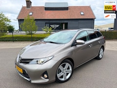 Toyota Auris Touring Sports - 1.6 DYNAMIC AUTOMAAT CAMERA NAVI TREKHAAK