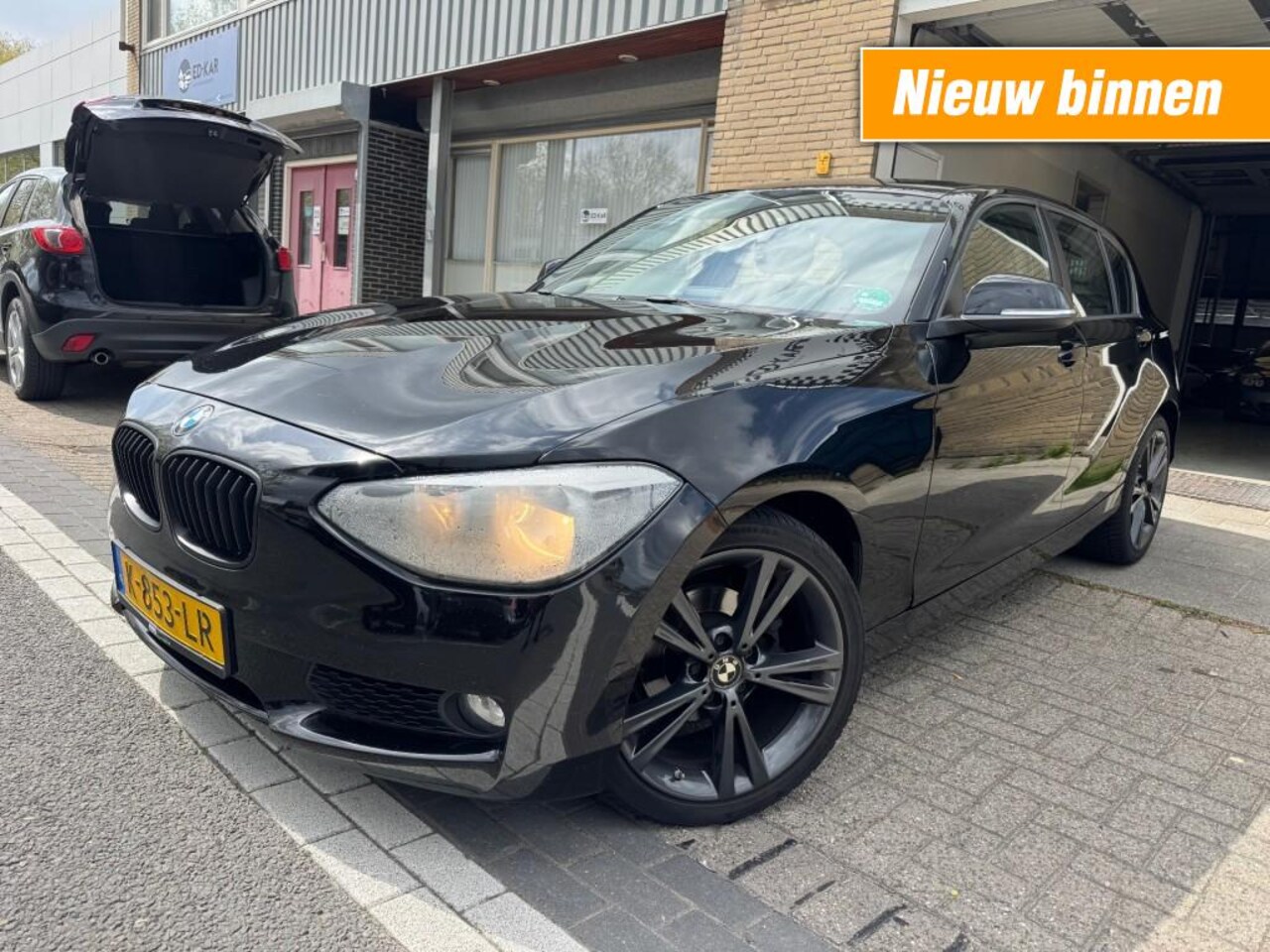BMW 1-serie - 116i Business+ NAVI CLIMA 18 INCH APK HANDEL PRIJS - AutoWereld.nl
