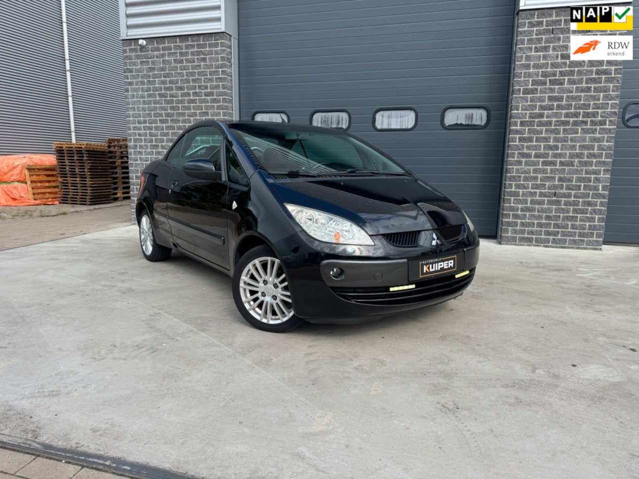Mitsubishi Colt CZC - 1.5 Limited Edition Cabrio Airco Leder bekleding - AutoWereld.nl