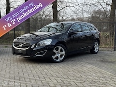 Volvo V60 - 1.6 T4 Momentum/NW APK/1E EIG/CRUISE/AIRC/PDC/VOL