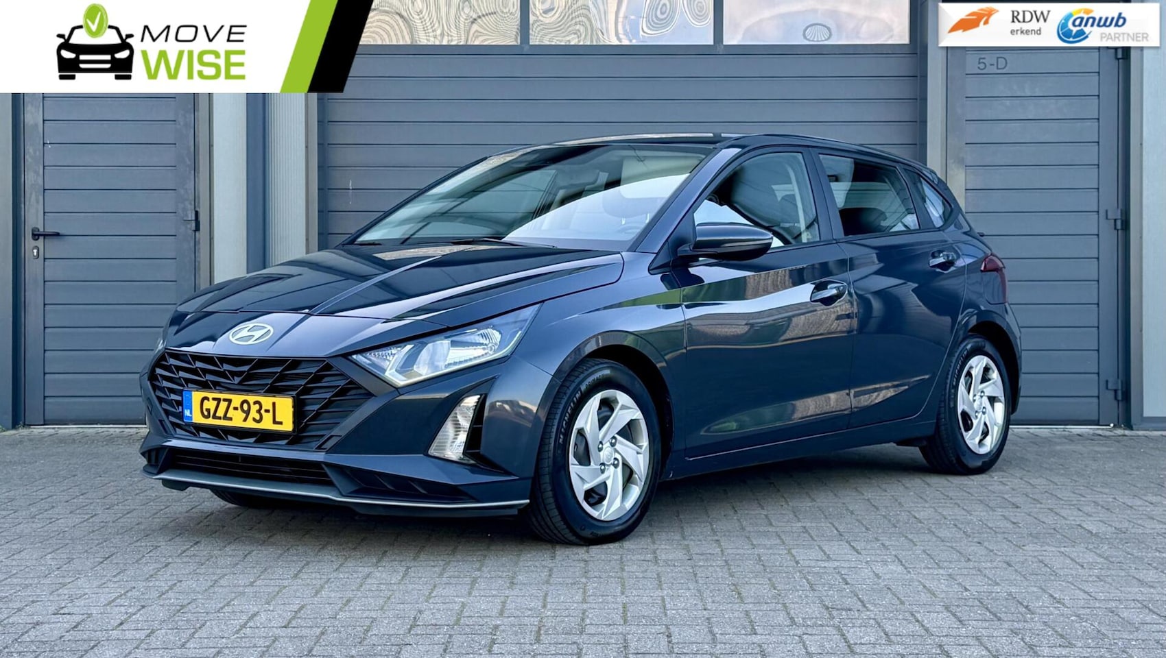 Hyundai i20 - 1.2 MPI 4 Cilinder Comfort | LAGE KM ! | 2024 | Garantie T/M 2029! | Camera | 5 Deurs | Cr - AutoWereld.nl
