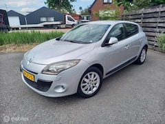 Renault Mégane - 1.6 Celsium|Navi-PDC|Xenon|Treekhaak