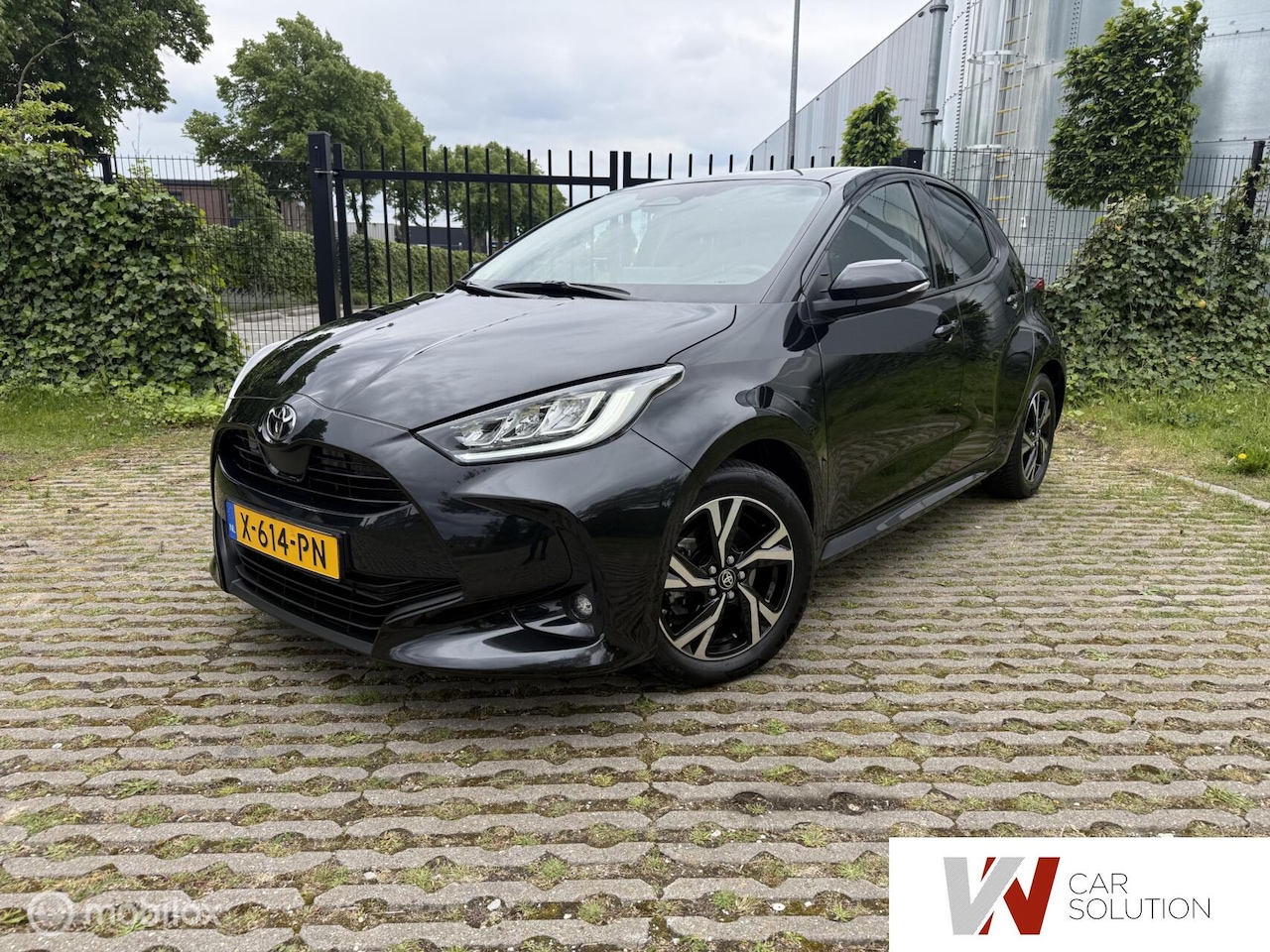 Toyota Yaris - 1.5 Hybrid Dynamic NAP CARPLAY STOELV CRUISE - AutoWereld.nl