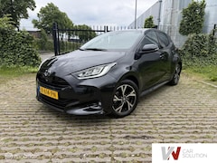 Toyota Yaris - 1.5 Hybrid Dynamic NAP CARPLAY STOELV CRUISE