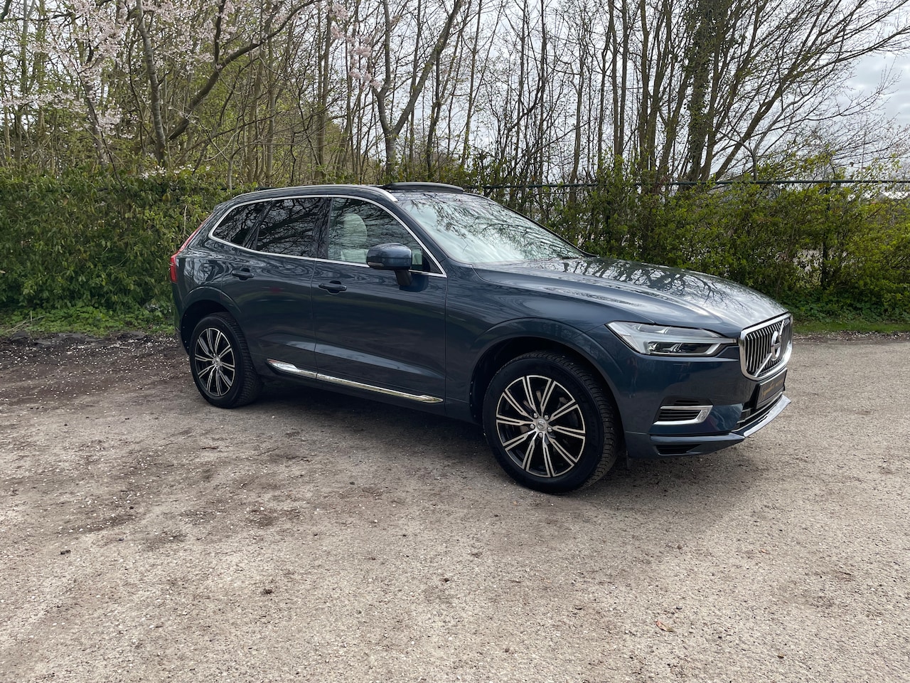 Volvo XC60 - 2.0 T8 Twin Engine AWD Inscription Luchtvering / BTW auto - AutoWereld.nl