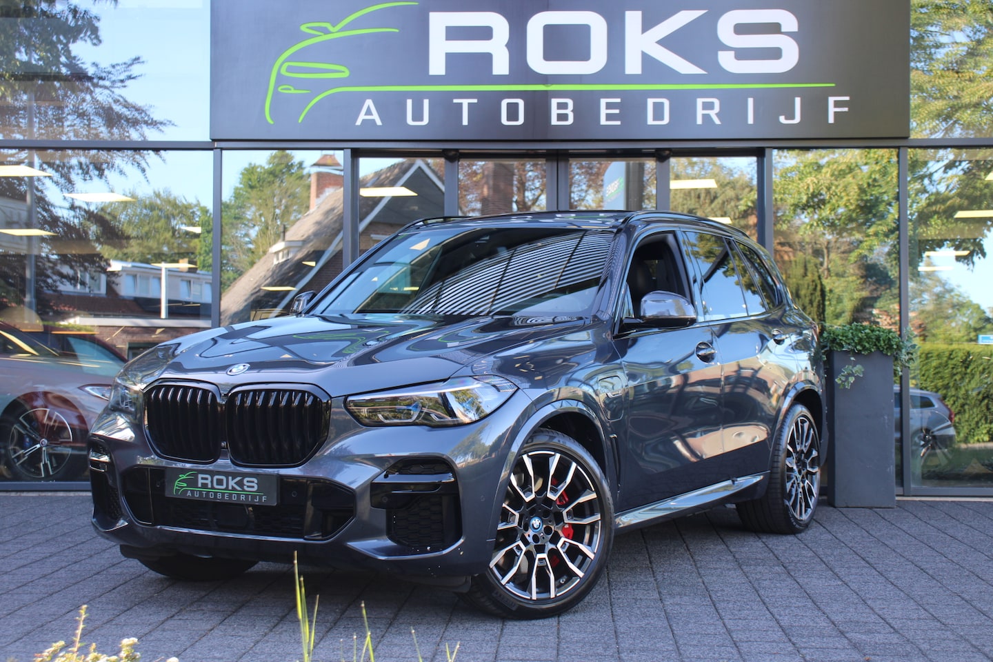 BMW X5 - xDrive45e High Executive M-SportPakket Shadowline/Laser/Panoramadak - AutoWereld.nl
