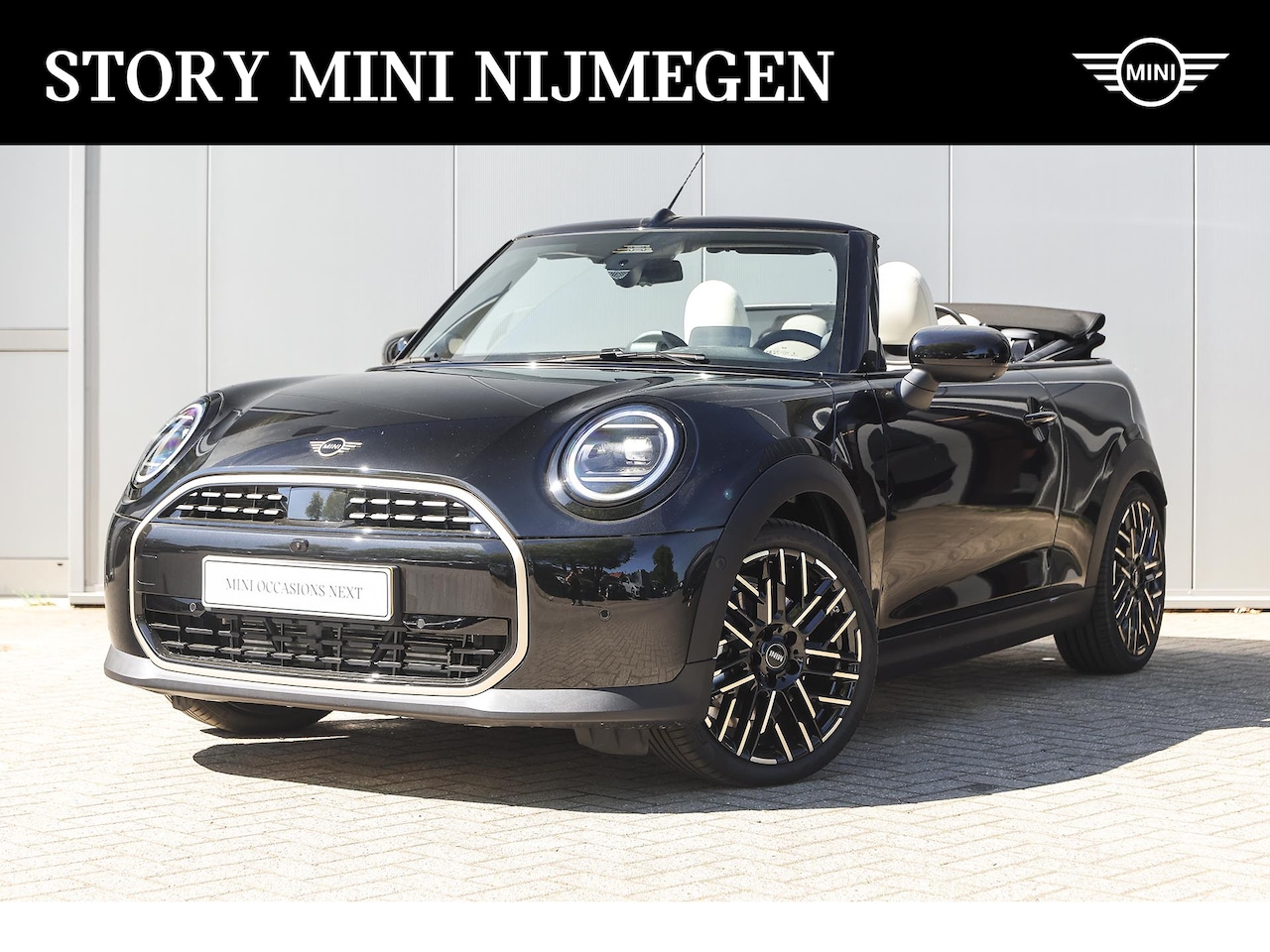 MINI Cabrio - Cooper C Automaat / Favoured / Pakket XL / 18" Night Flash Spoke 2-tone - AutoWereld.nl