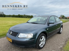 Volkswagen Passat - 1.8-5V Comfortline clima