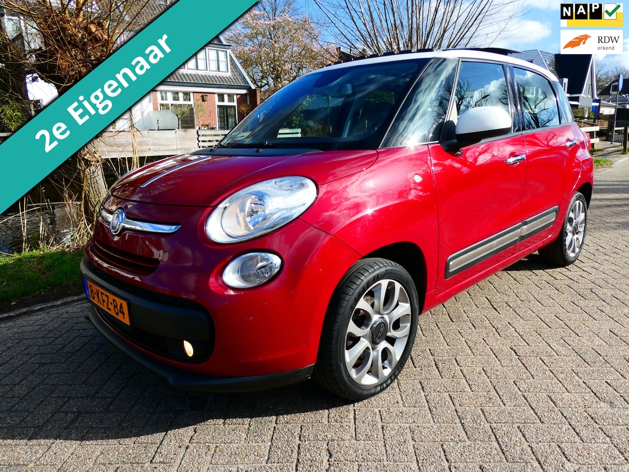 Fiat 500 L - 0.9 TwinAir Lounge 105pk 2e eig. Clima Cruise Panorama Trekhaak - AutoWereld.nl