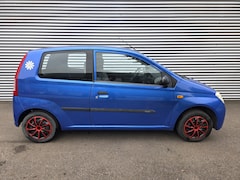 Daihatsu Cuore - 1.0-12V Azure