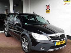 Skoda Octavia Combi - 1.8 TSI 4x4 Scout Business Line *TREKHAAK/ NWE APK / AIRCO