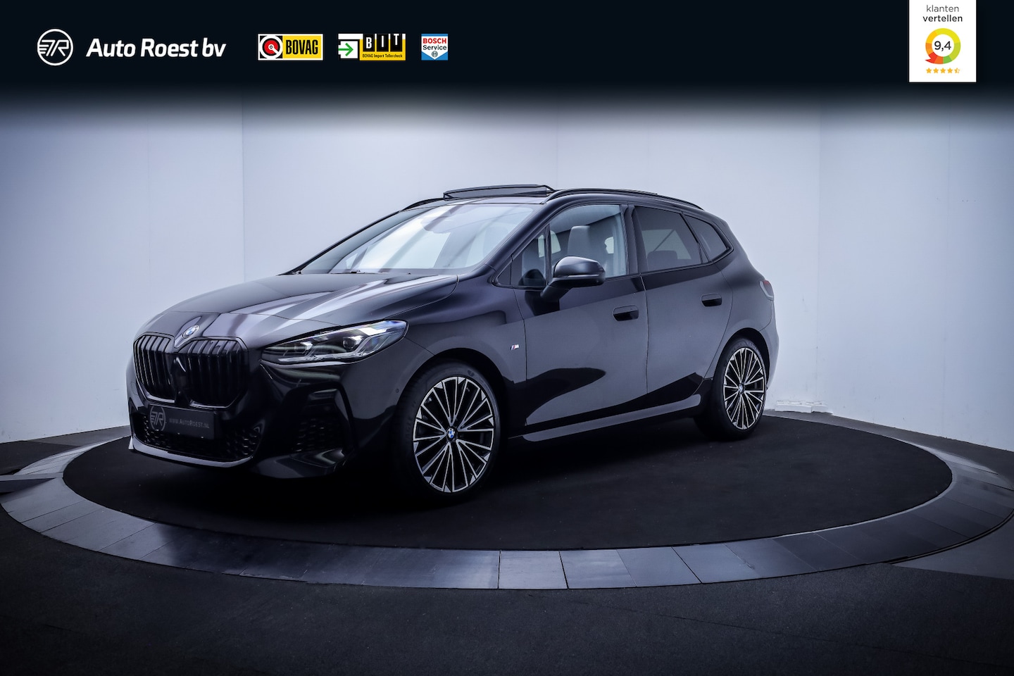 BMW 2-serie Active Tourer - 218iA M-SPORT INNOVATION PANO | HARMAN KARDON | MEMORY | HEAD UP | STUUR+STOELVERW | 360 C - AutoWereld.nl