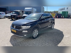 Volkswagen T-Roc - 1.5 TSI Sport 150 PK