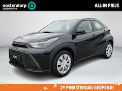 Toyota Aygo X - Hybrid 115 play *TWEEDE PINKSTERDAG GEOPEND/ HYBRIDE/ AUTOMAAT/ NIEUWE AUTO
