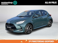 Toyota Yaris - 1.5 Hybrid 115 Dynamic | Forest green metallic | Nieuw uit voorraad leverbaar |