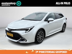 Toyota Corolla Touring Sports - 1.8 Hybrid First Edition *ELEKTRISCHE ACHTERKLEP/ NAVIGATIE/ STOELVERWARMING