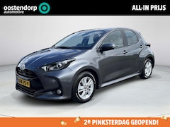 Toyota Yaris - 1.5 Hybrid 115 Active | Parkeersensoren | Stoel- + stuurverwarming | Carplay | Licht metal
