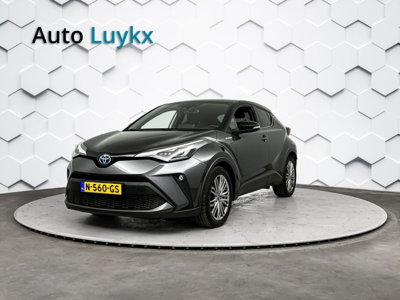 Toyota C-HR - 2.0 Hybrid Style | Bi-Tone | JBL Premium Audio | Adaptieve Cruise Control - AutoWereld.nl