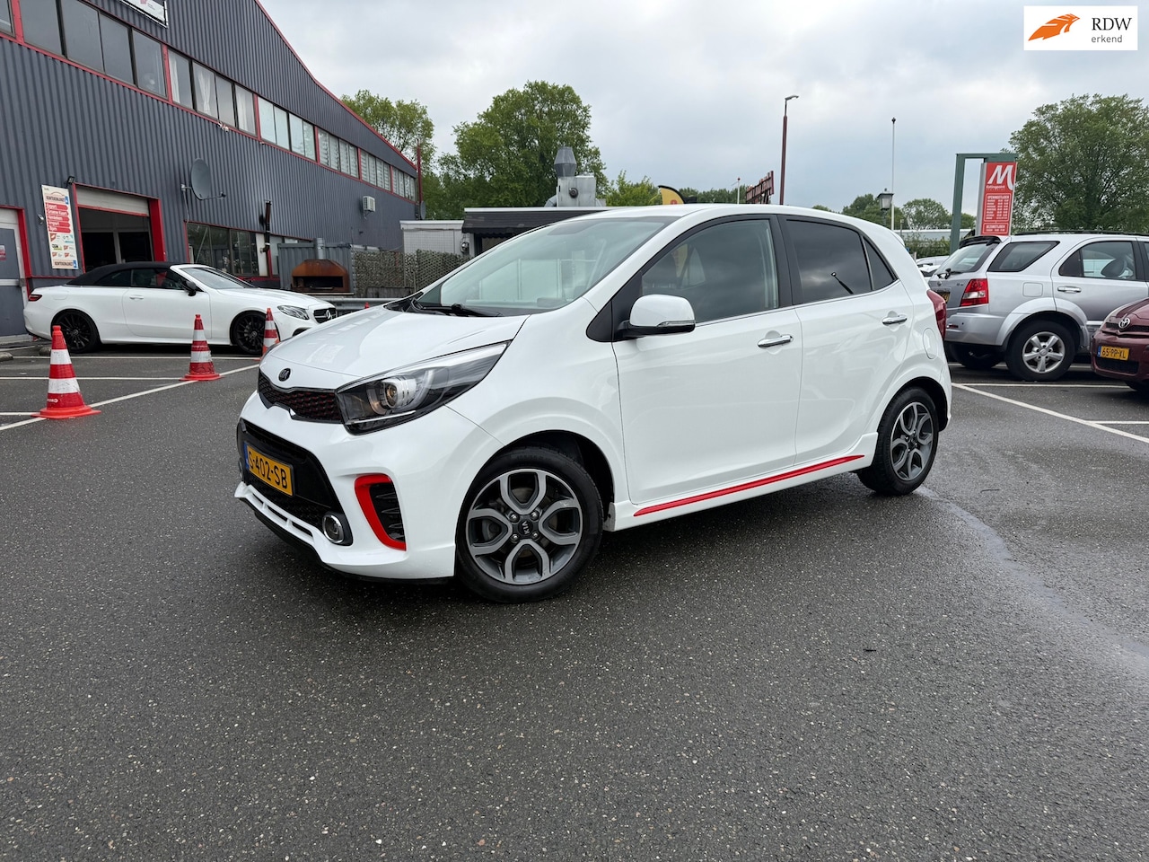 Kia Picanto - 1.0 MPi GT-Line Edition | camera | cruise control | navi | carplay - AutoWereld.nl