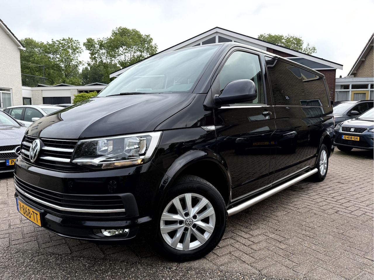 Volkswagen Transporter - 2.0 TDI 150pk L2H1 Dubbel Cabine Highline 64658km, NL. Auto. - AutoWereld.nl