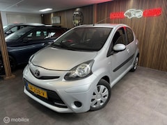 Toyota Aygo - 1.0 VVT-i Aspiration/ Nap / Airco / Apk