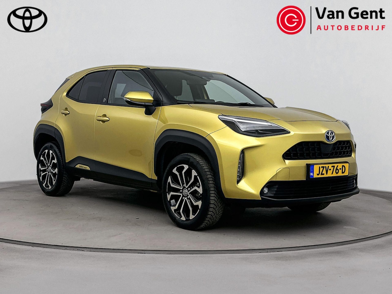Toyota Yaris Cross - 1.5 Hybrid Dynamic | Trekhaak | Dodehoek detectie | Stoel-/stuurverwarming | Navigatie | A - AutoWereld.nl