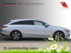 Mercedes-Benz CLA-klasse Shooting Brake - 180 AUT7 Luxury Line LEDER SFEER CARPLAY TREKHAAK