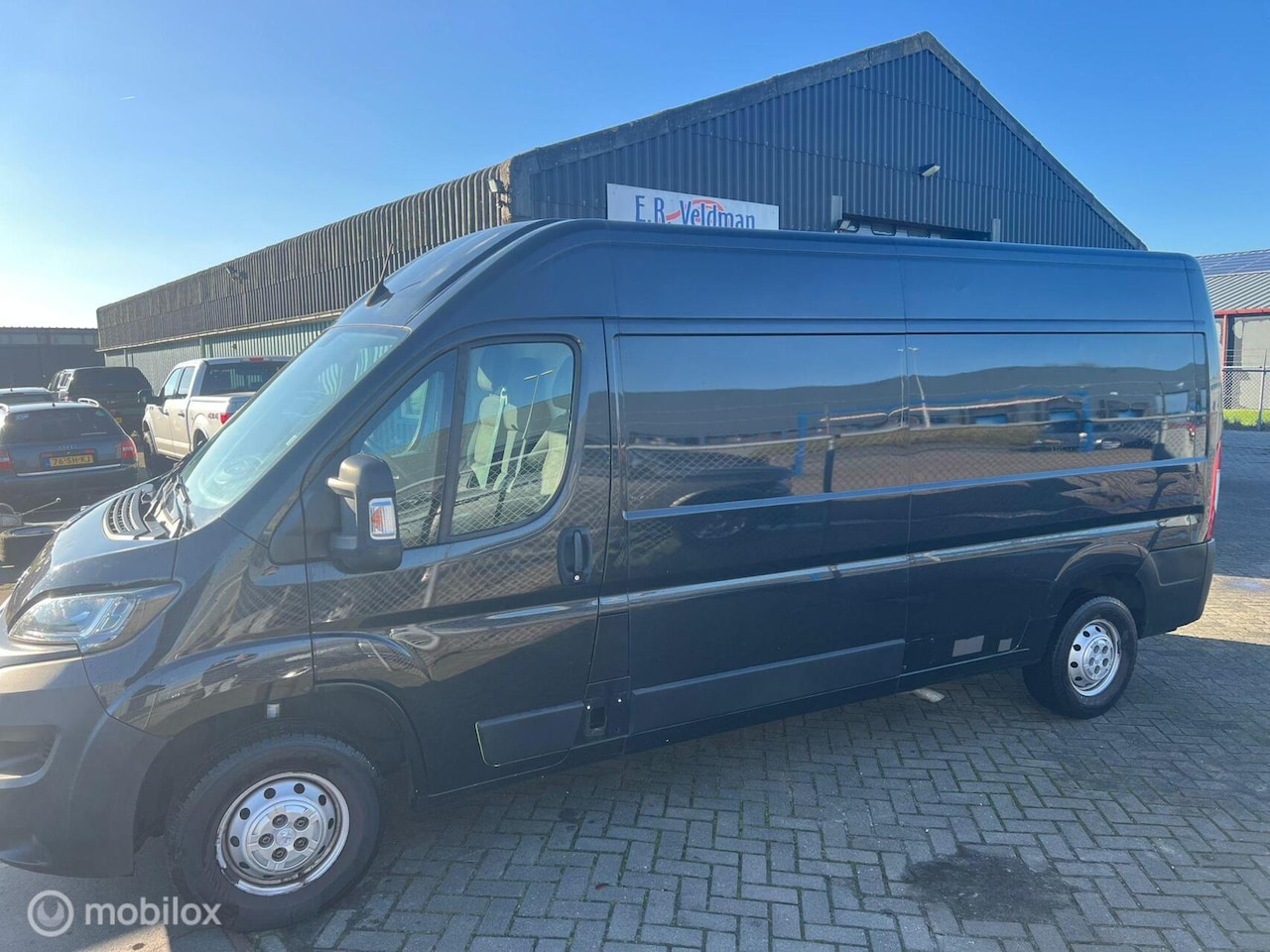 Peugeot Boxer - Bestel 333 2.2 BlueHDi 140 L3H2 Premium - AutoWereld.nl