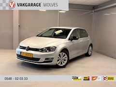 Volkswagen Golf - 1.0 TSI Connected Series | NAVI | CLIMA | CRUISE |