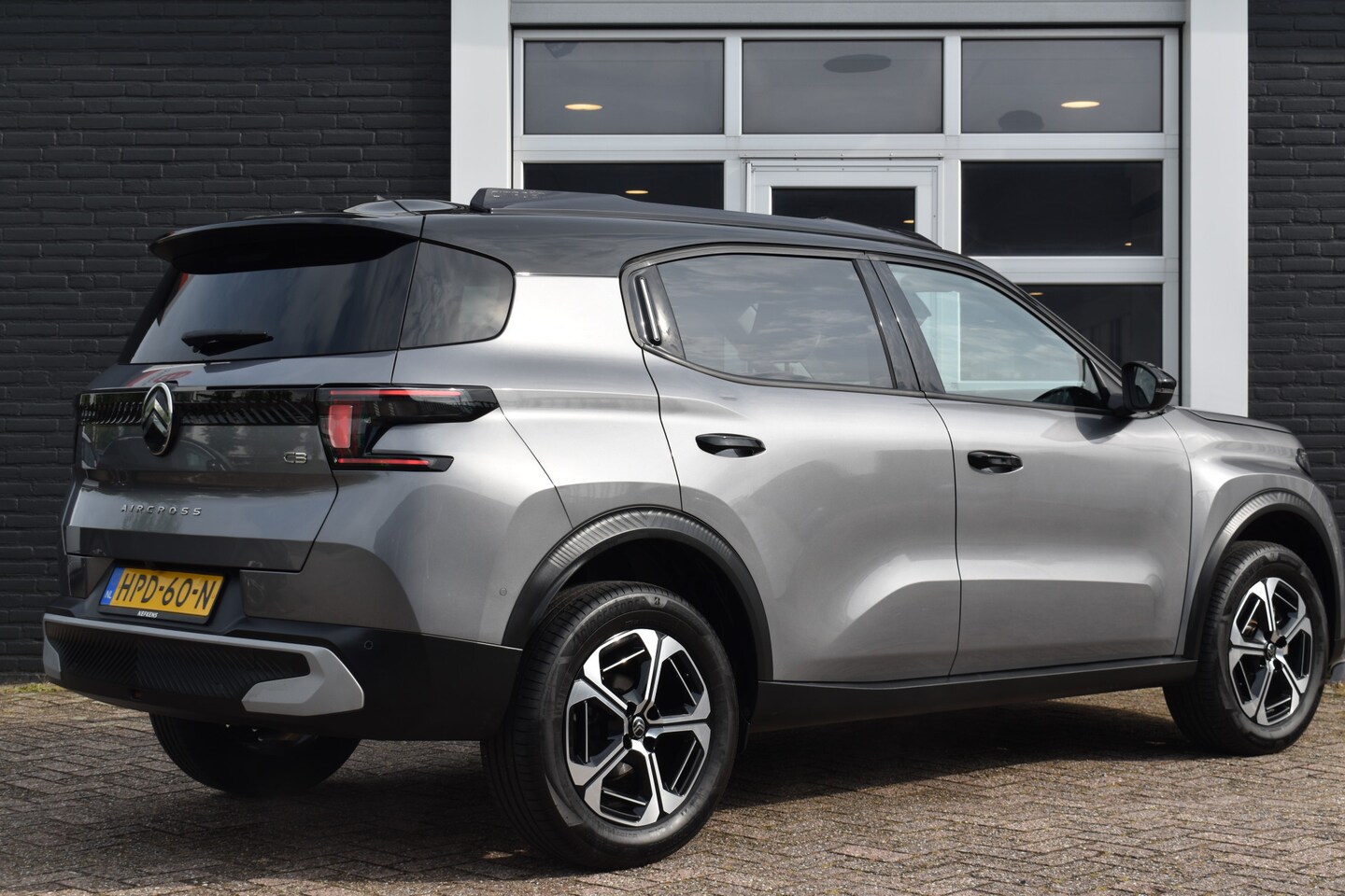 Citroën C3 Aircross - Hybrid 145 Max Navigatie | Airco | Camera achter | LM Velgen | - AutoWereld.nl