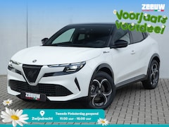 Alfa Romeo Junior - 1.2 Turbo Ibrida 145 PK Sport Speciale | Pano | Techno | 18"