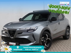 Alfa Romeo Junior - 1.2 Turbo 136 PK Ibrida Speciale | Techno | Pano | 18"