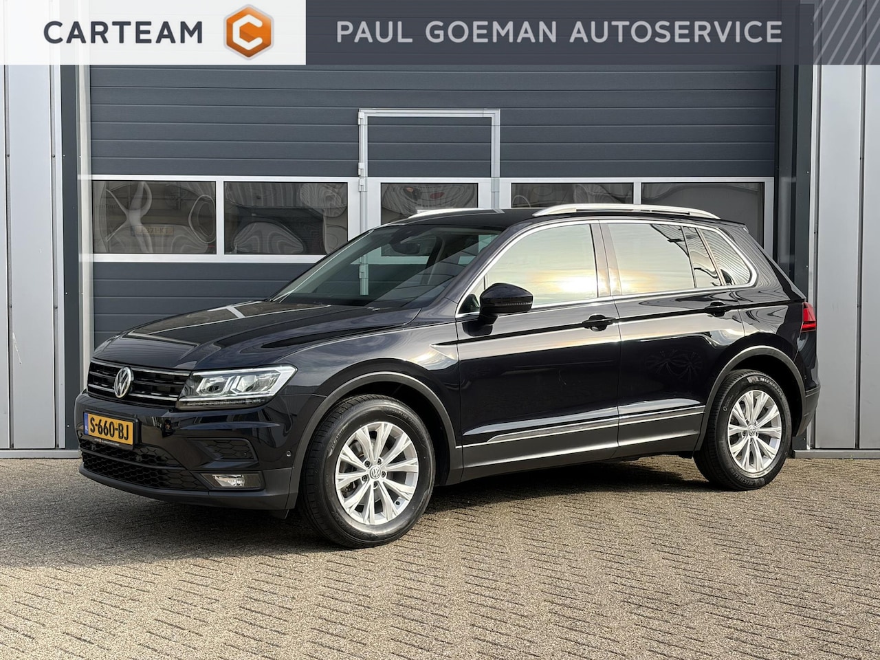Volkswagen Tiguan - ACT Highline | Alcantara | Keyless Entry/Start | Adaptive Cruise | Elec. Achterklep | - AutoWereld.nl