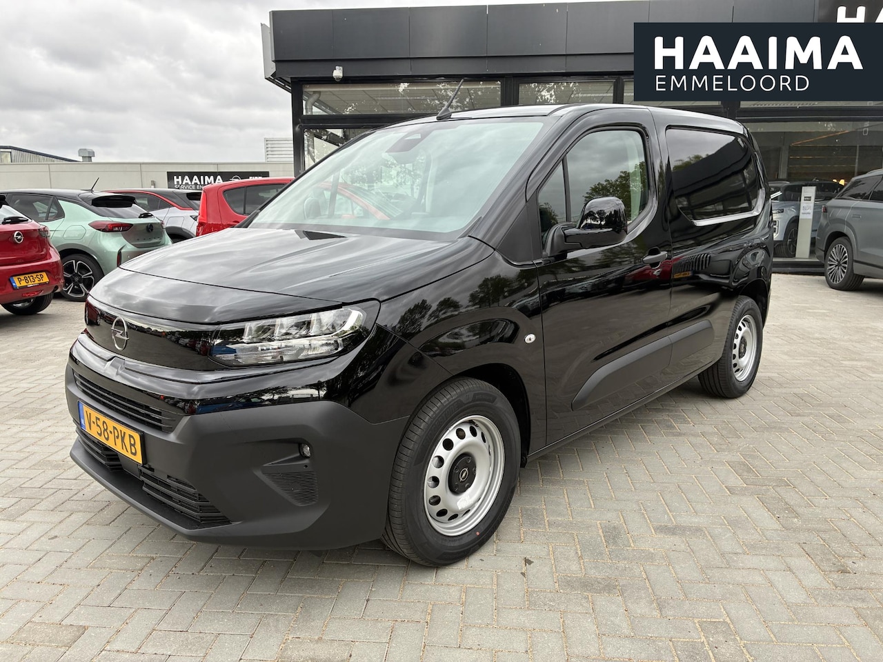 Opel Combo Electric - 100Kw L1 50kWh Airconditioning | Stuur & Stoelverwarming | Elektrisch Pakket | Laadruimte - AutoWereld.nl