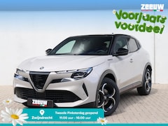 Alfa Romeo Junior - Elettrica Speciale 54 kWh | Techno Pack | Warmtepomp | 18"