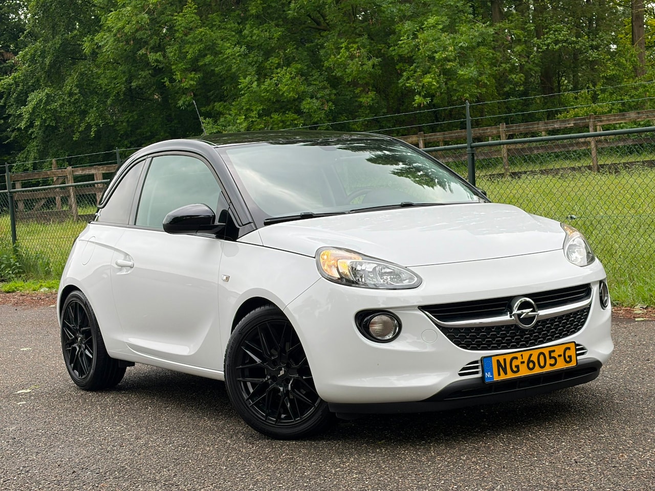 Opel ADAM - 1.0 Turbo Jam Favourite /Airco/Sport/Cruise/ - AutoWereld.nl