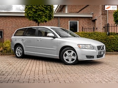 Volvo V50 - 2.0 Airco Cruise Stoelverwarming 16''