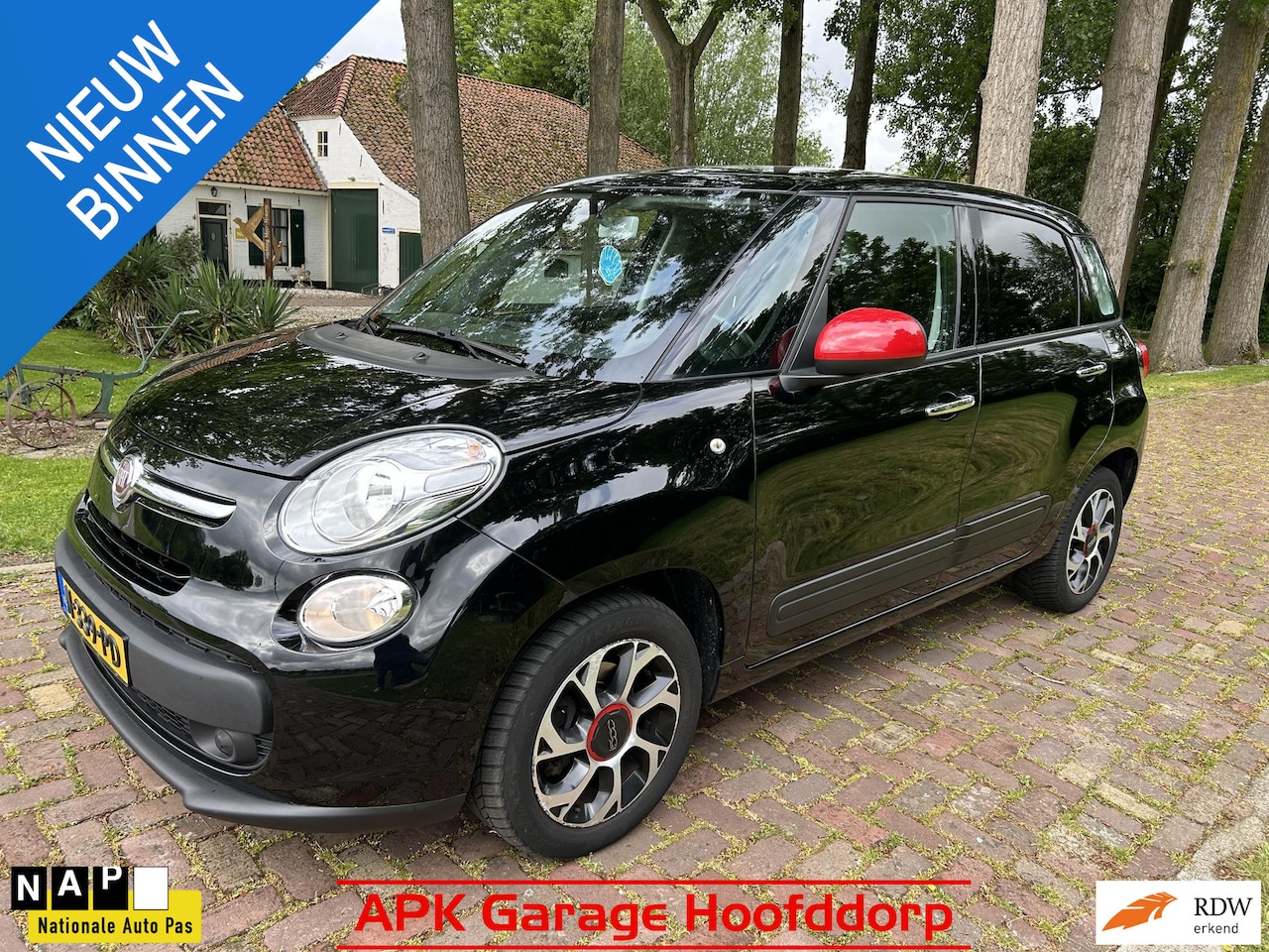 Fiat 500 L - 1.4-T-Jet Lounge 4-cilinder boekjes - AutoWereld.nl