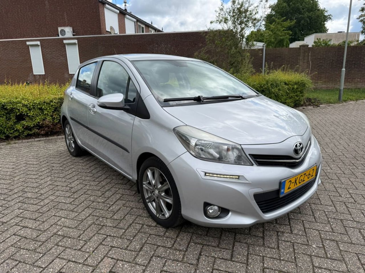 Toyota Yaris - 1.3 VVT-i Dynamic 1.3 VVT-i Dynamic - AutoWereld.nl