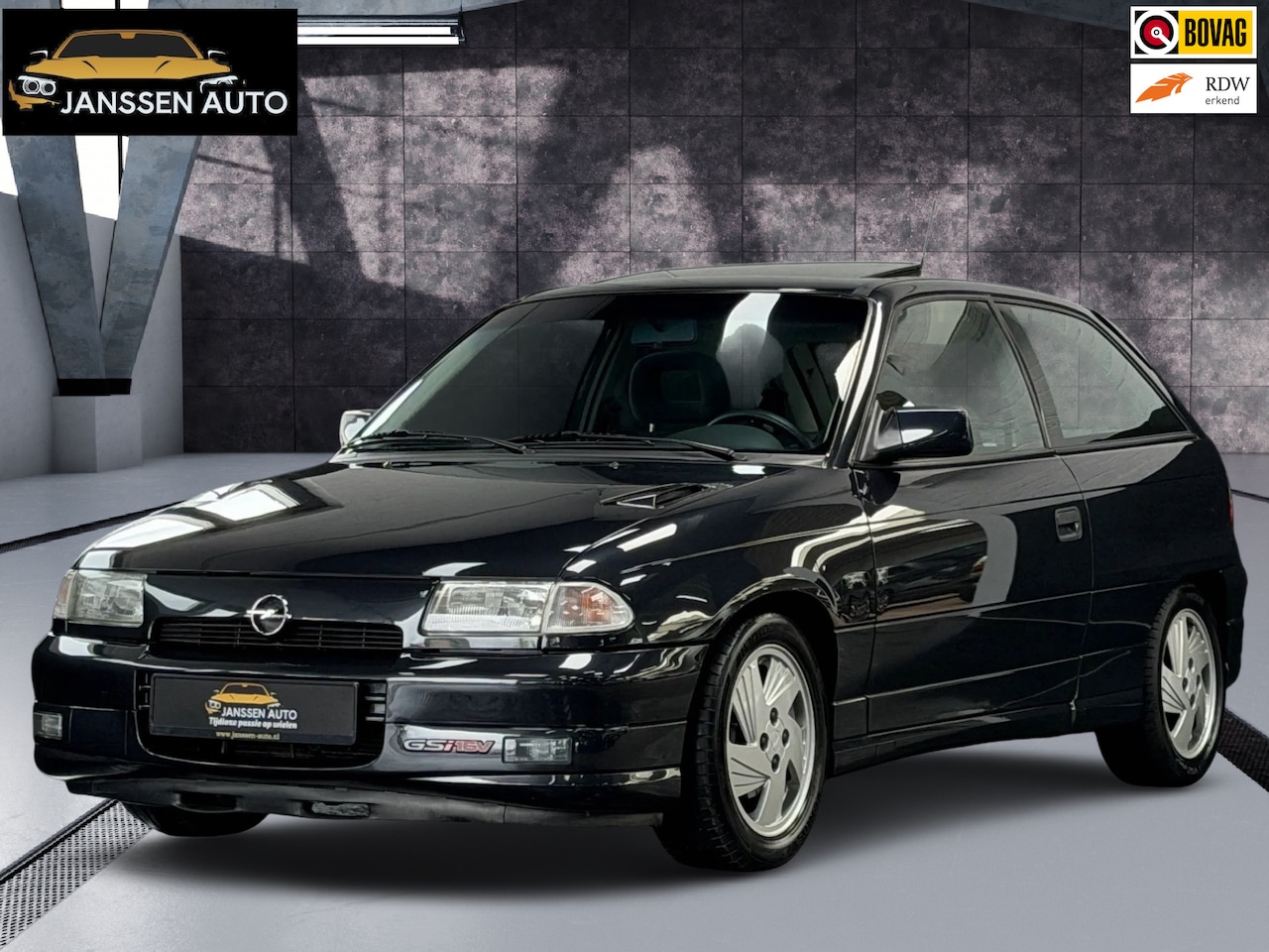 Opel Astra - 2.0i-16V GSi | Zeldzaam Mooi | Geheel Origineel | 48.000km | 2e eigenaar | Gedocumenteerd - AutoWereld.nl