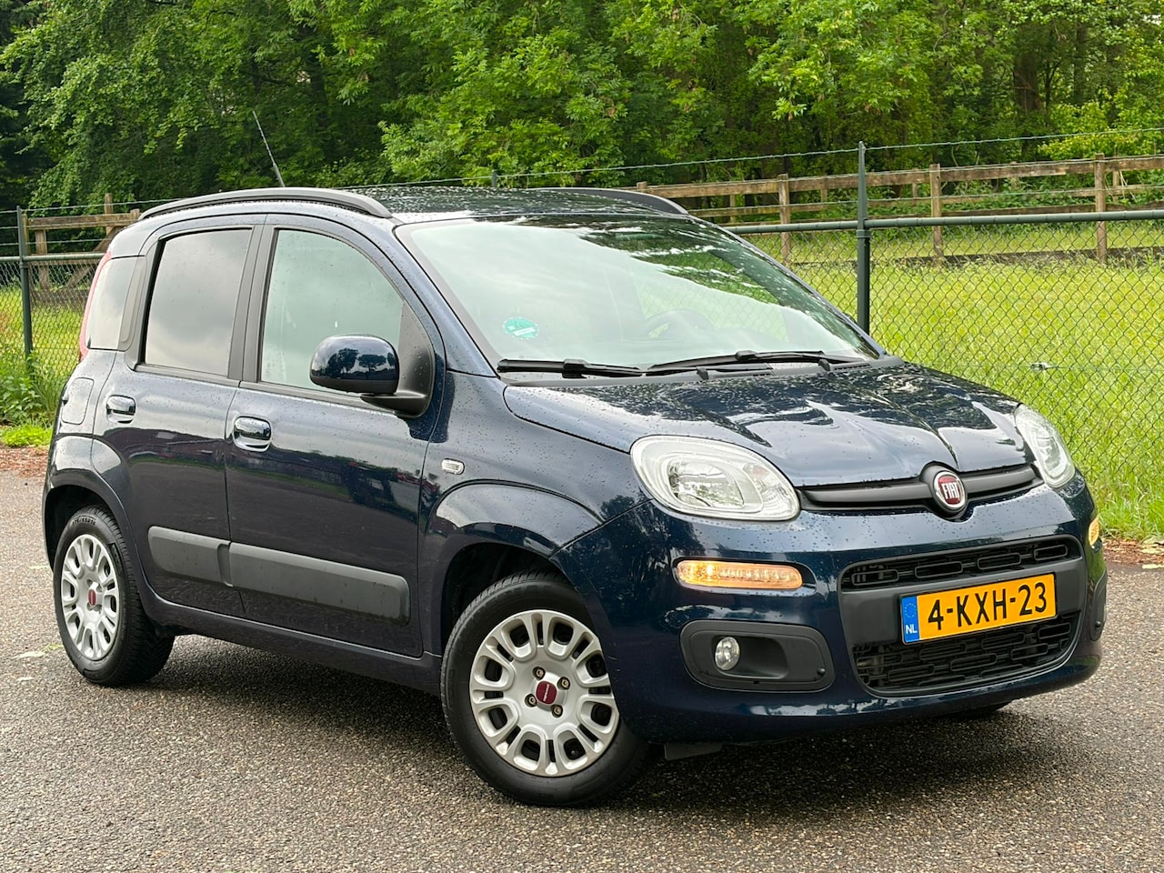 Fiat Panda - 0.9 TwinAir Lounge /NAP/Automaat/Trekhaak/Airco/ - AutoWereld.nl