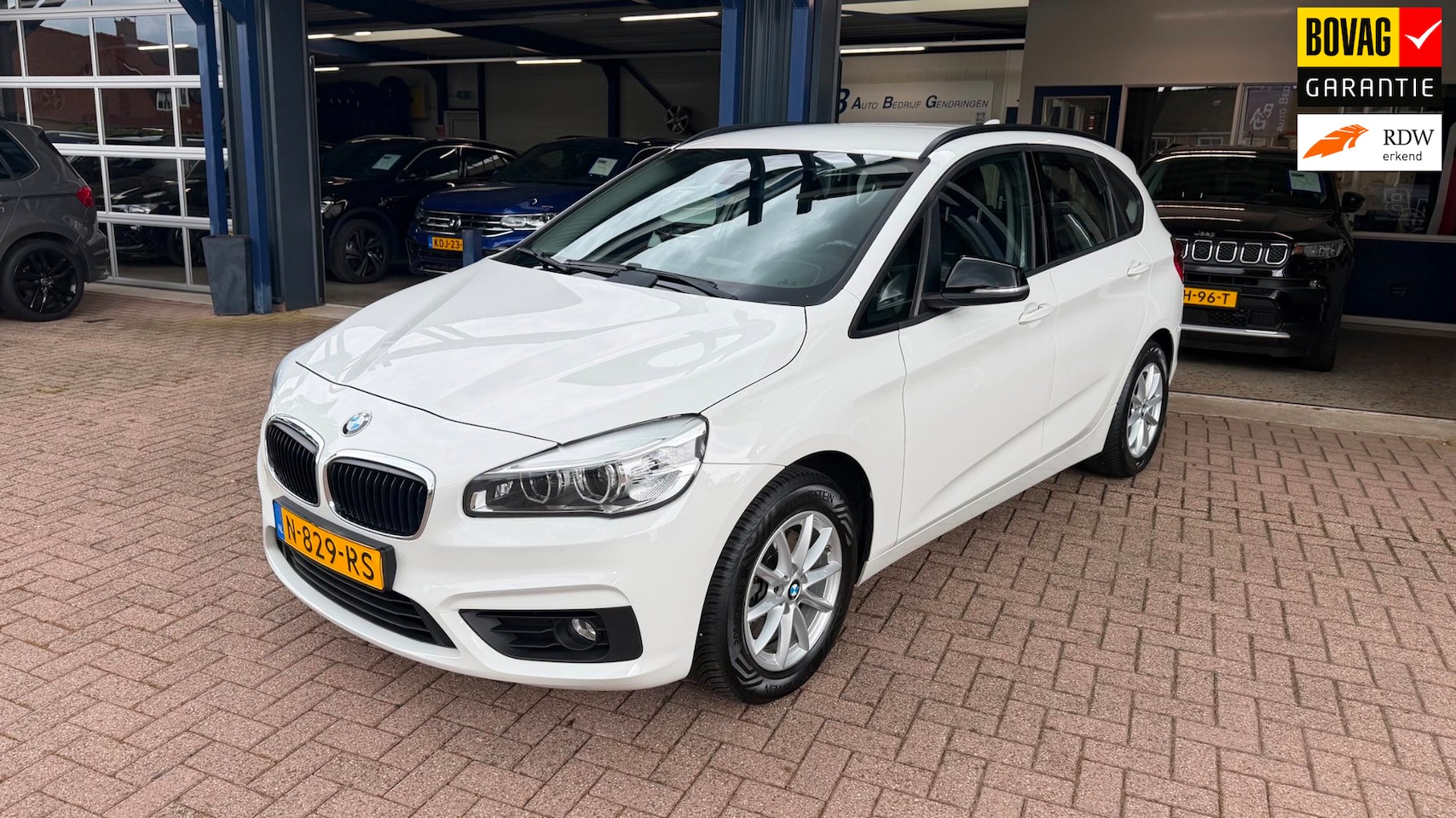 BMW 2-serie Active Tourer - 218i 218i - AutoWereld.nl
