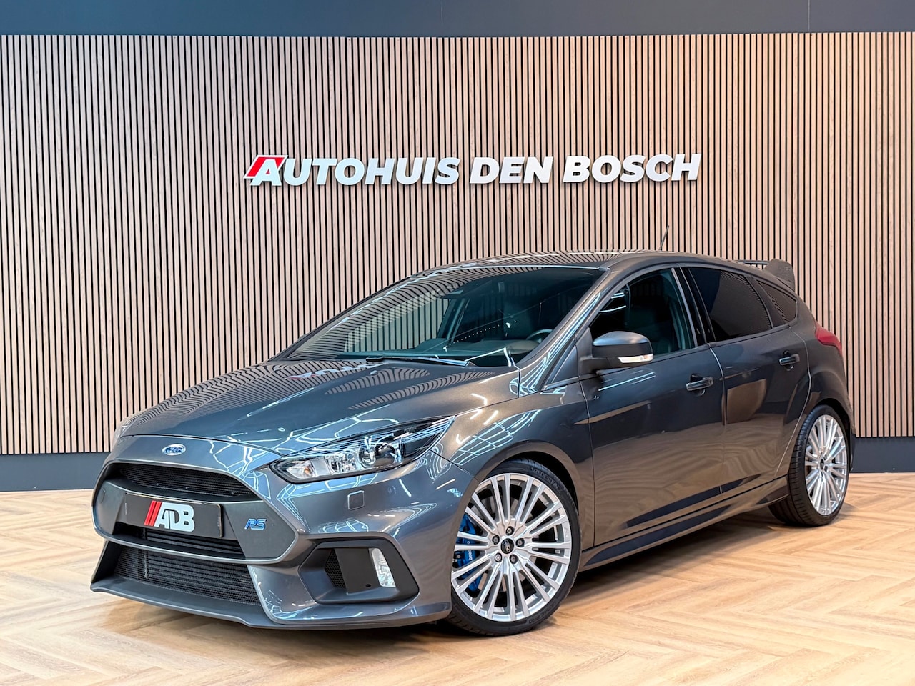 Ford Focus - 2.3 RS 350PK - Sony - Camera - AutoWereld.nl