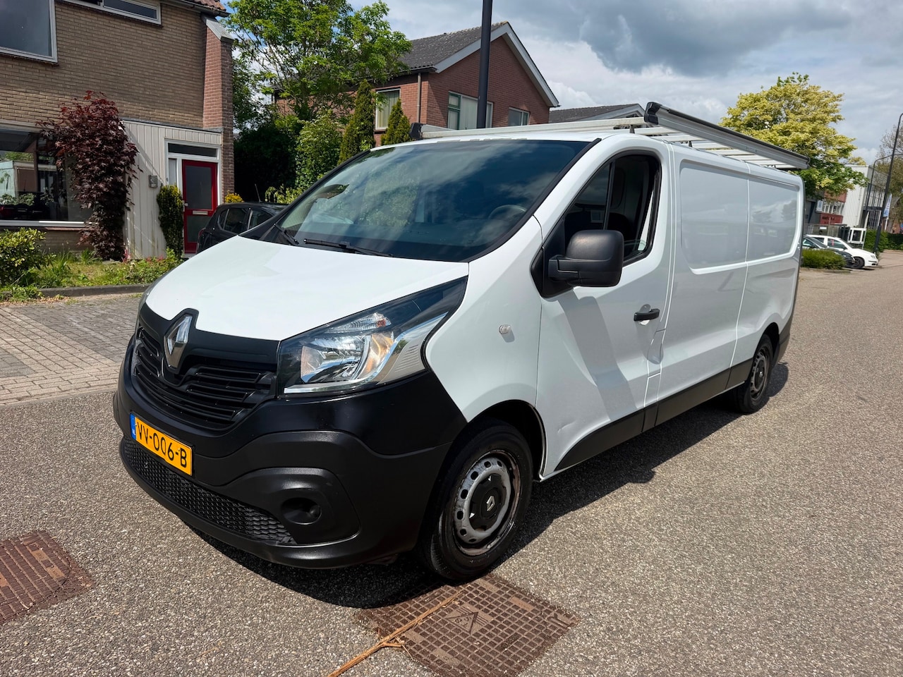 Renault Trafic - 1.6 dCi T29 L2H1 Générique 1.6 dCi T29 L2H1 Générique - AutoWereld.nl